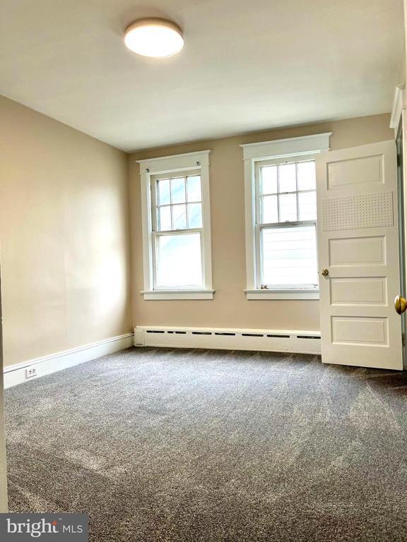 Building Photo - 1549 Brunswick Ave