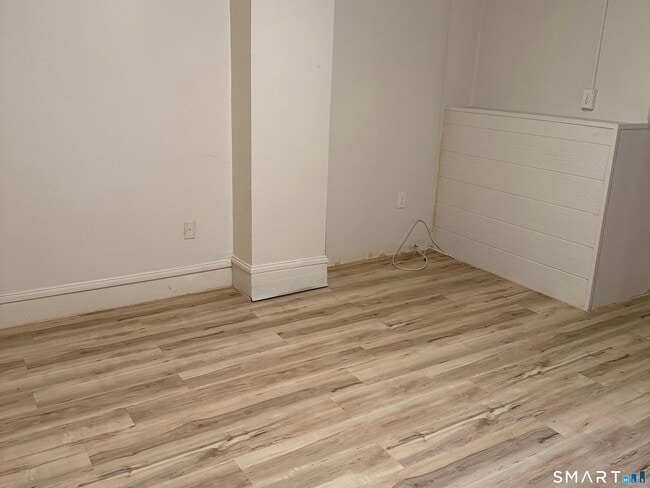 Building Photo - 17 1st Ave