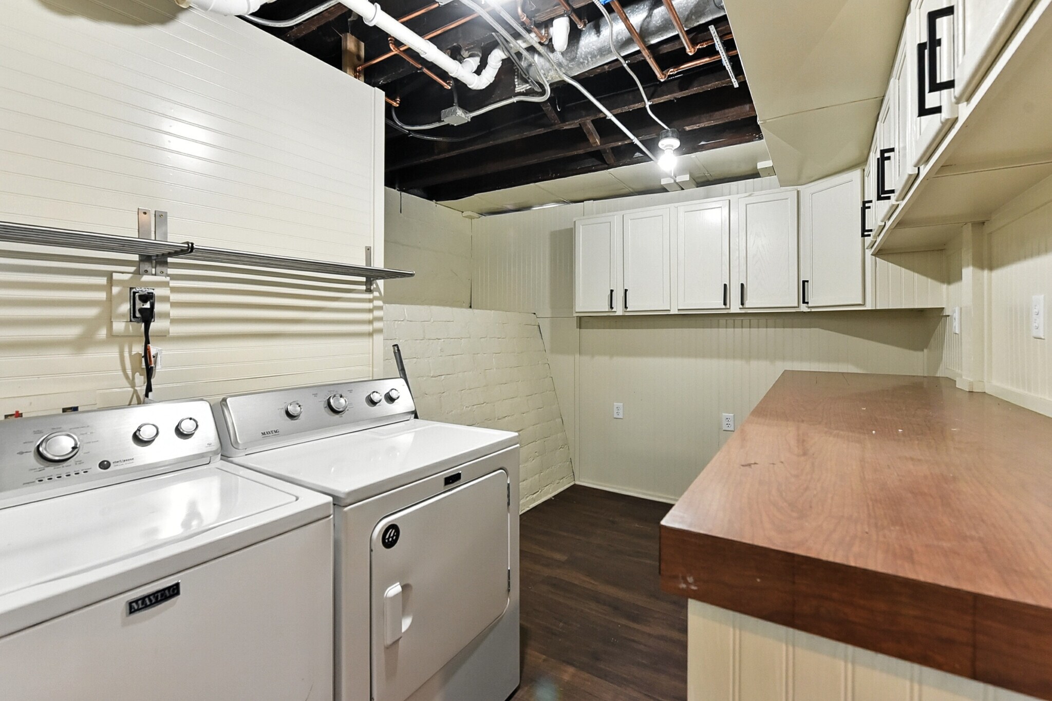 Building Photo - 2965 Harris Street