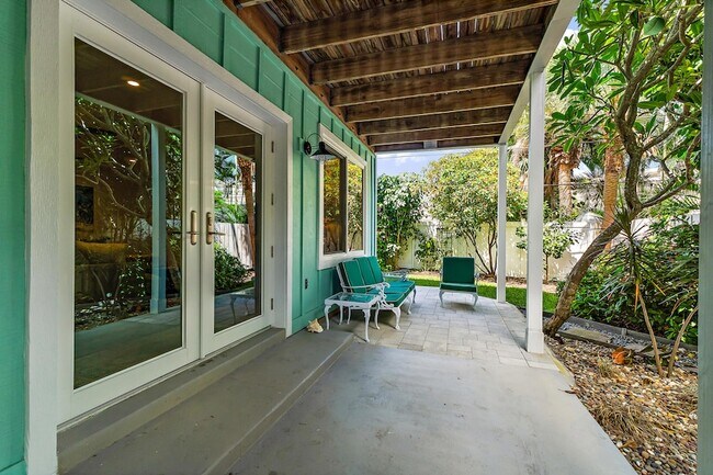 Building Photo - 3463 Canal Ct