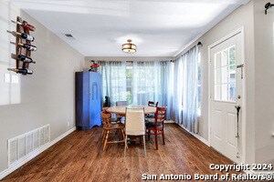 Building Photo - 7706 Red Hill Pl