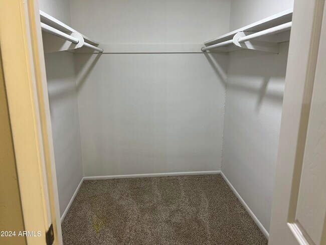 Building Photo - 8381 E Indian School Rd