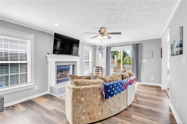 Building Photo - 6545 Ryefield Dr