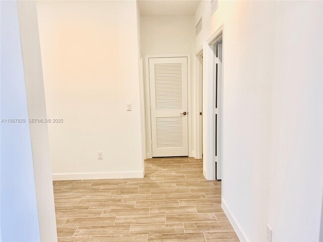 Building Photo - 1391 Tangled Orchard Tr