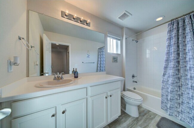 Building Photo - 8262 Buffalo Horn Dr