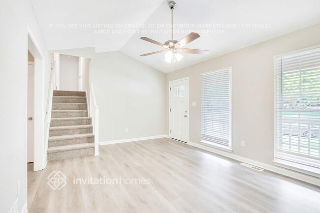 Building Photo - 24 Grapevine Dr