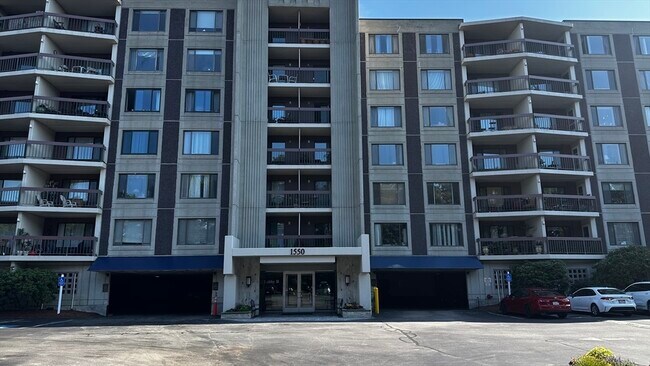 Building Photo - 1550 Worcester Rd
