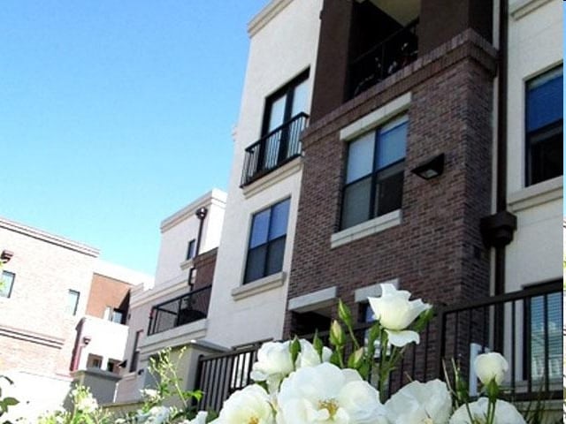 Building Photo - Colorado Commons