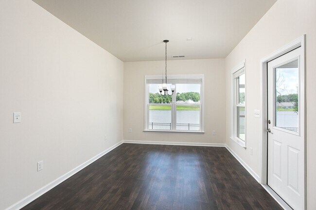 Building Photo - Beautiful 4-bedroom, 2-bath Home with Lake View!