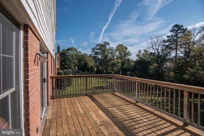 Building Photo - 9601 Persimmon Tree Rd