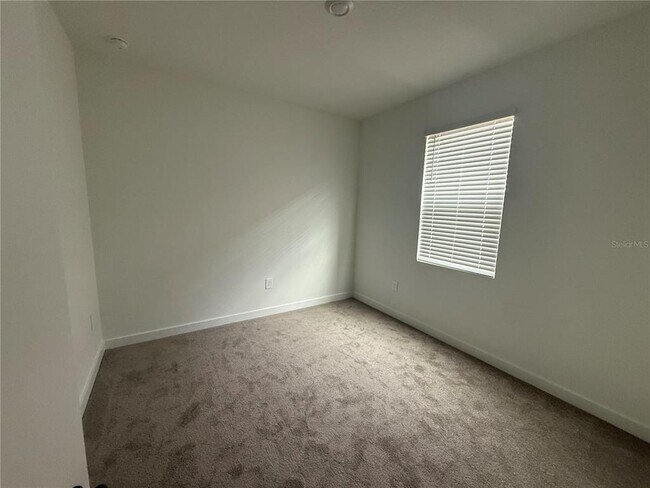 Building Photo - 3213 Energy Dr