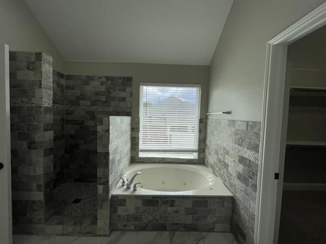 Building Photo - 2911 St Jude Dr