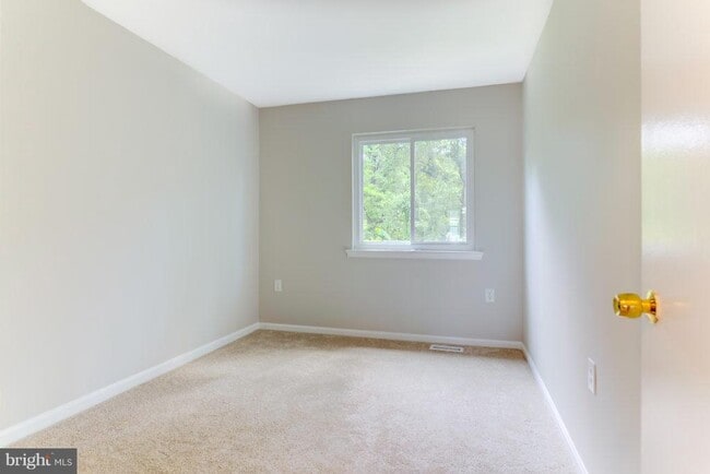 Building Photo - 6047 Bonnie Bern Ct