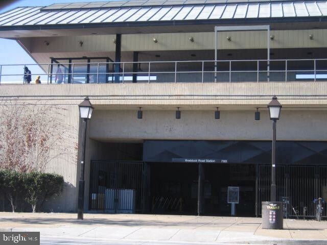 Building Photo - 1759 N Cliff St