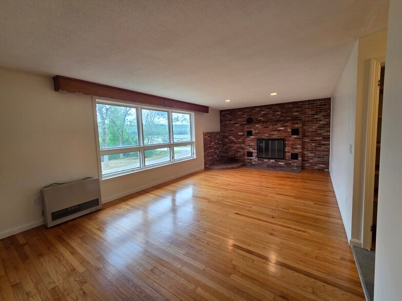 Building Photo - 23 George Wright Rd