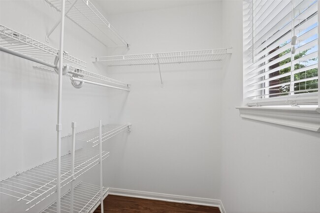 Building Photo - 16311 Yabbie Dr