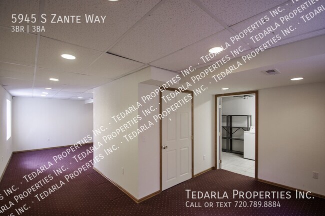 Building Photo - 5945 S Zante Way