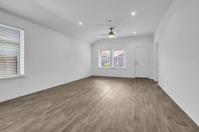 Building Photo - 14129 Upper Gardenia Ln