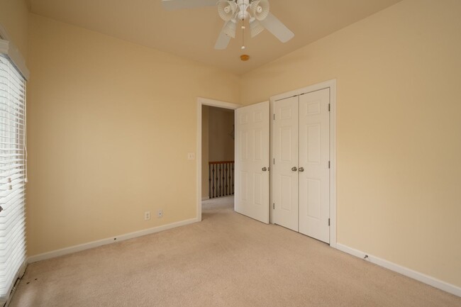 Building Photo - **LUXURIOUS GATED COMMUNITY IN FRANKLIN ZO...