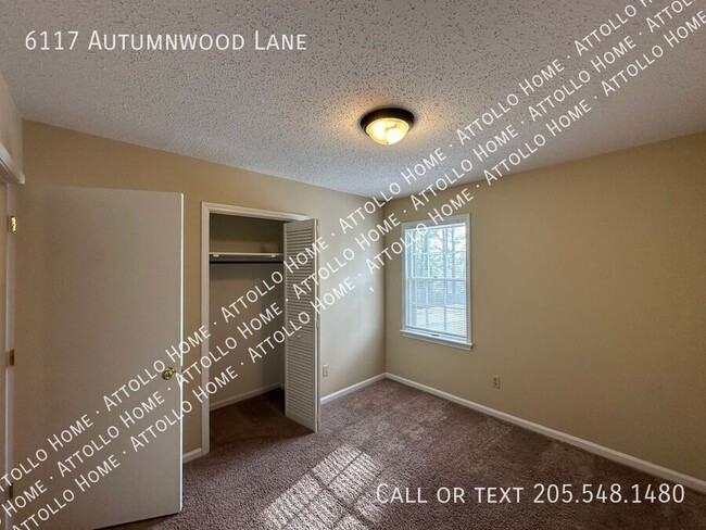 Building Photo - 6117 Autumnwood Ln