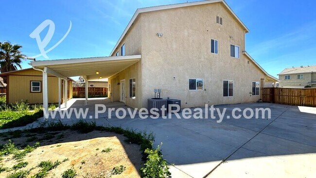 Building Photo - 14693 Karen Dr