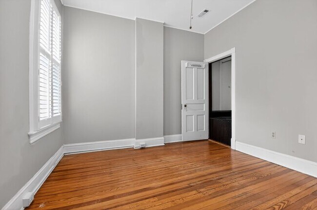 Building Photo - 1319 Massachusetts Ave SE