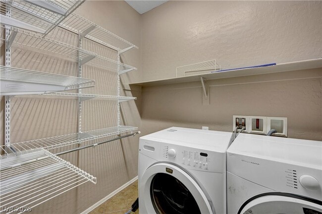 Building Photo - 2612 Galimard Terrace