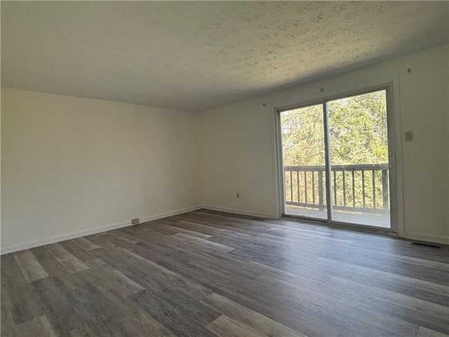 Building Photo - 456 Hunting Creek Rd