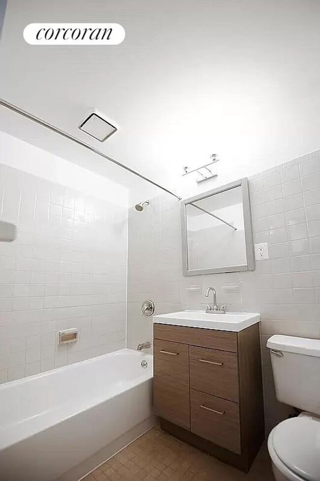 Building Photo - 90 President St