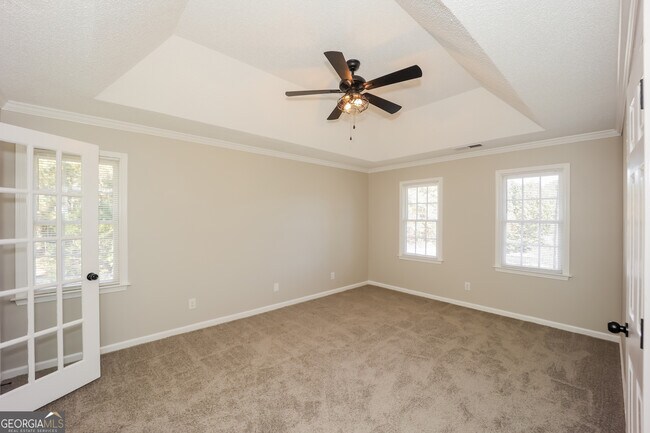Building Photo - 105 Redspire Ln