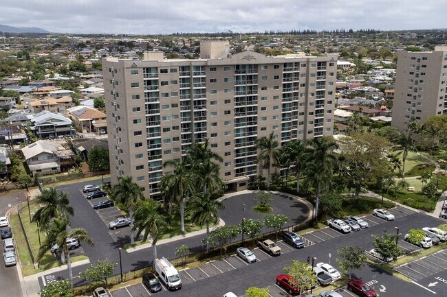 Building Photo - Plantation Town Apartments #112