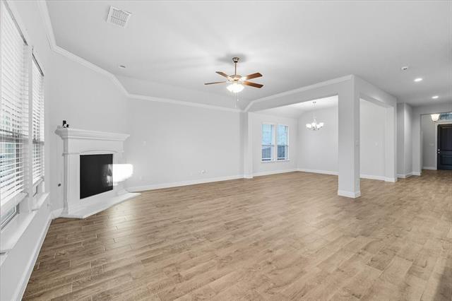 Building Photo - 15028 Gladstone Dr