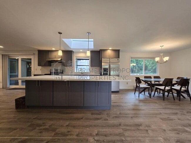 Building Photo - 12925 158th Ave SE