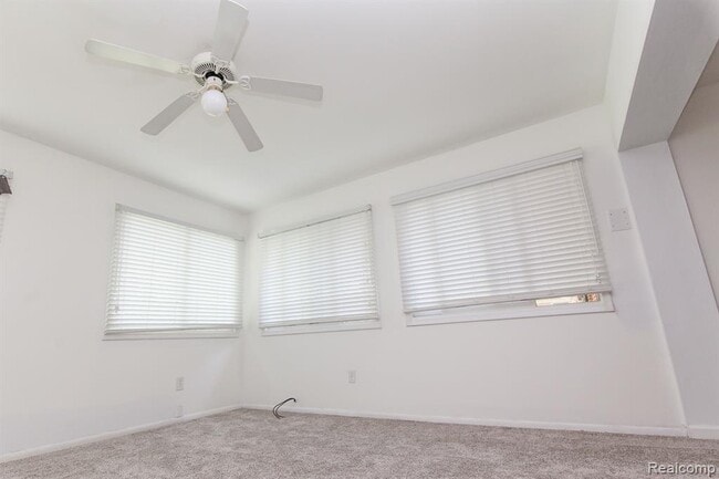 Building Photo - 5900 Wright Dr