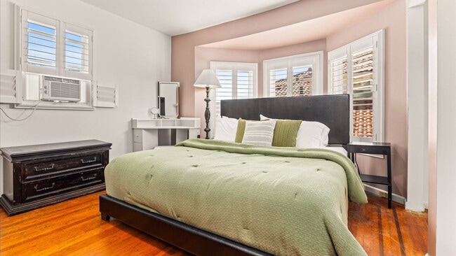 Building Photo - 27 S Oakland Ave