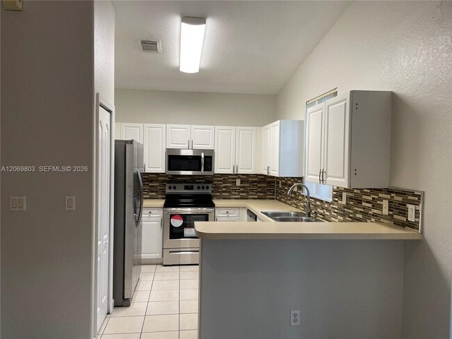 Building Photo - 2296 SW 156th Ct