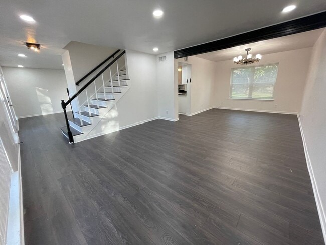 Building Photo - 1306 N 42nd St