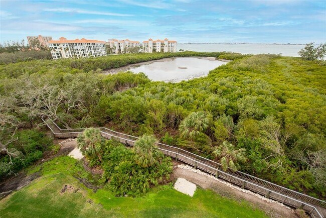Building Photo - 4750 Dolphin Cay Ln S