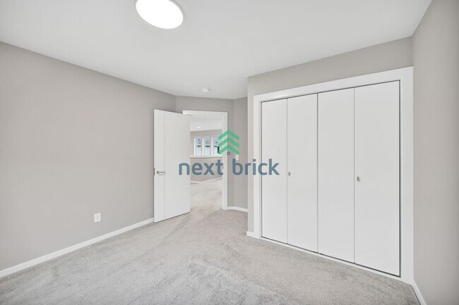 Building Photo - Stunning 4-Bed, 2.75-Bath Single-Family Home Ready for Rent!