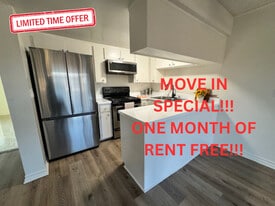 Building Photo - Sun Harbour Apartments