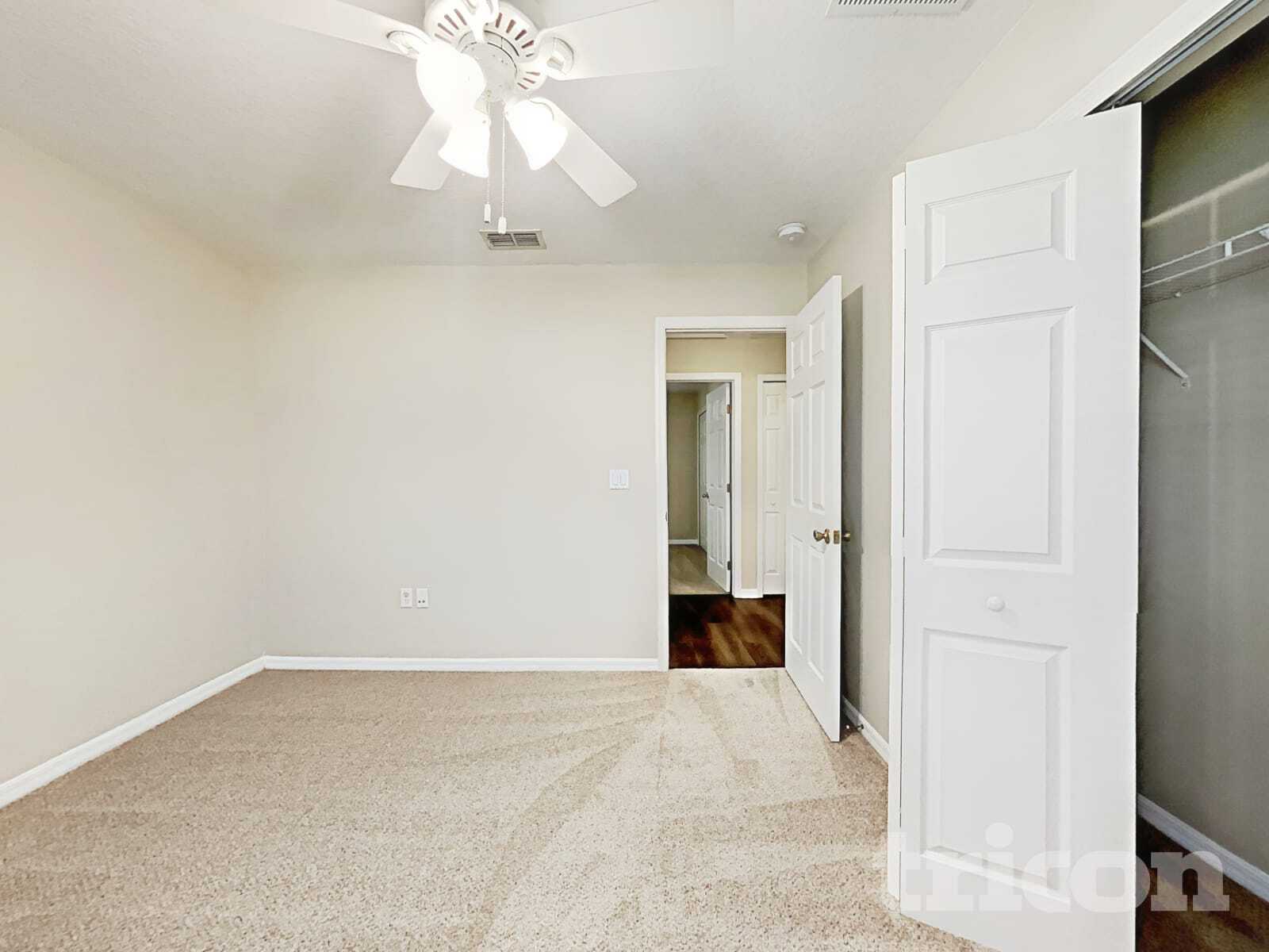 Building Photo - 3233 Ambassador Ave