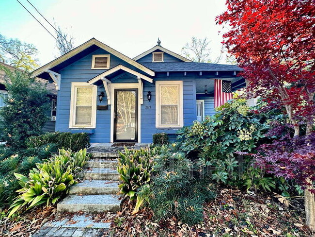 Primary Photo - 2817 Columbia Ave