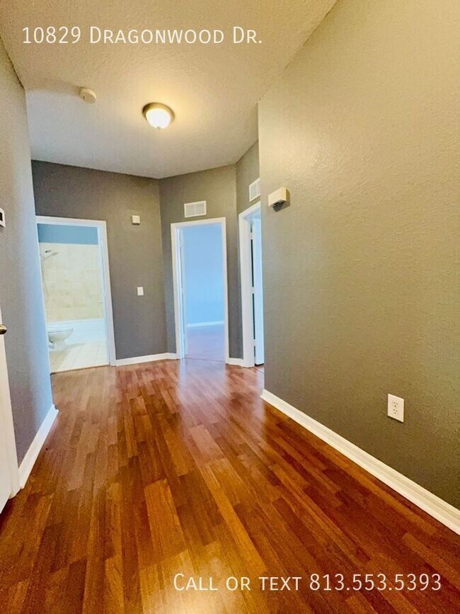 Building Photo - 10829 Dragonwood Dr