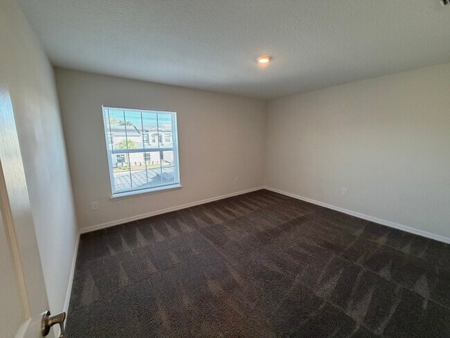 Building Photo - 2138 Penny Ln