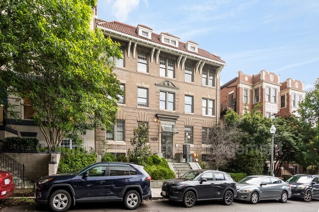 Primary Photo - 1829 California St NW