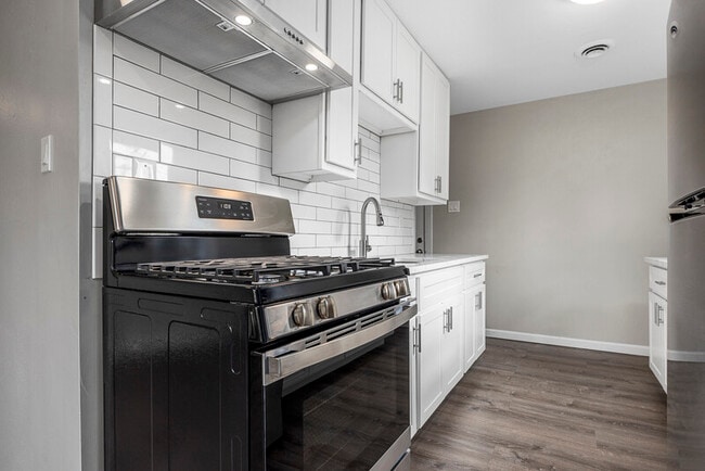 Building Photo - 3104 St Joachim Ln