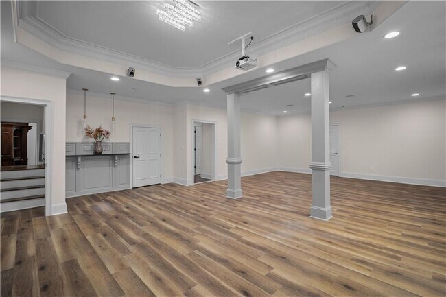 Building Photo - 8630 Moor Park Run