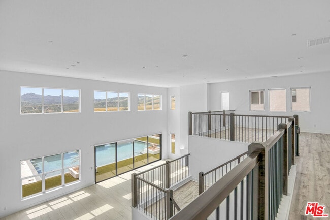 Building Photo - 12509 Saddle Ct
