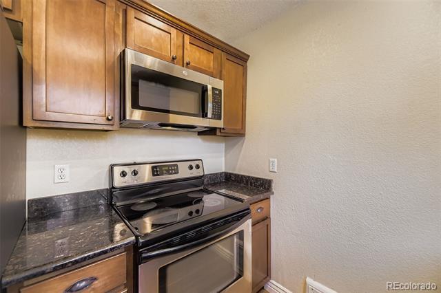 Building Photo - 1300 S Holly St