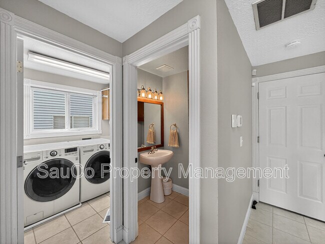 Building Photo - 17396 NW Brickstone Ct